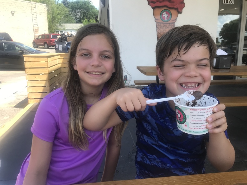 Ice Cream After Tennis Pratice1.JPG